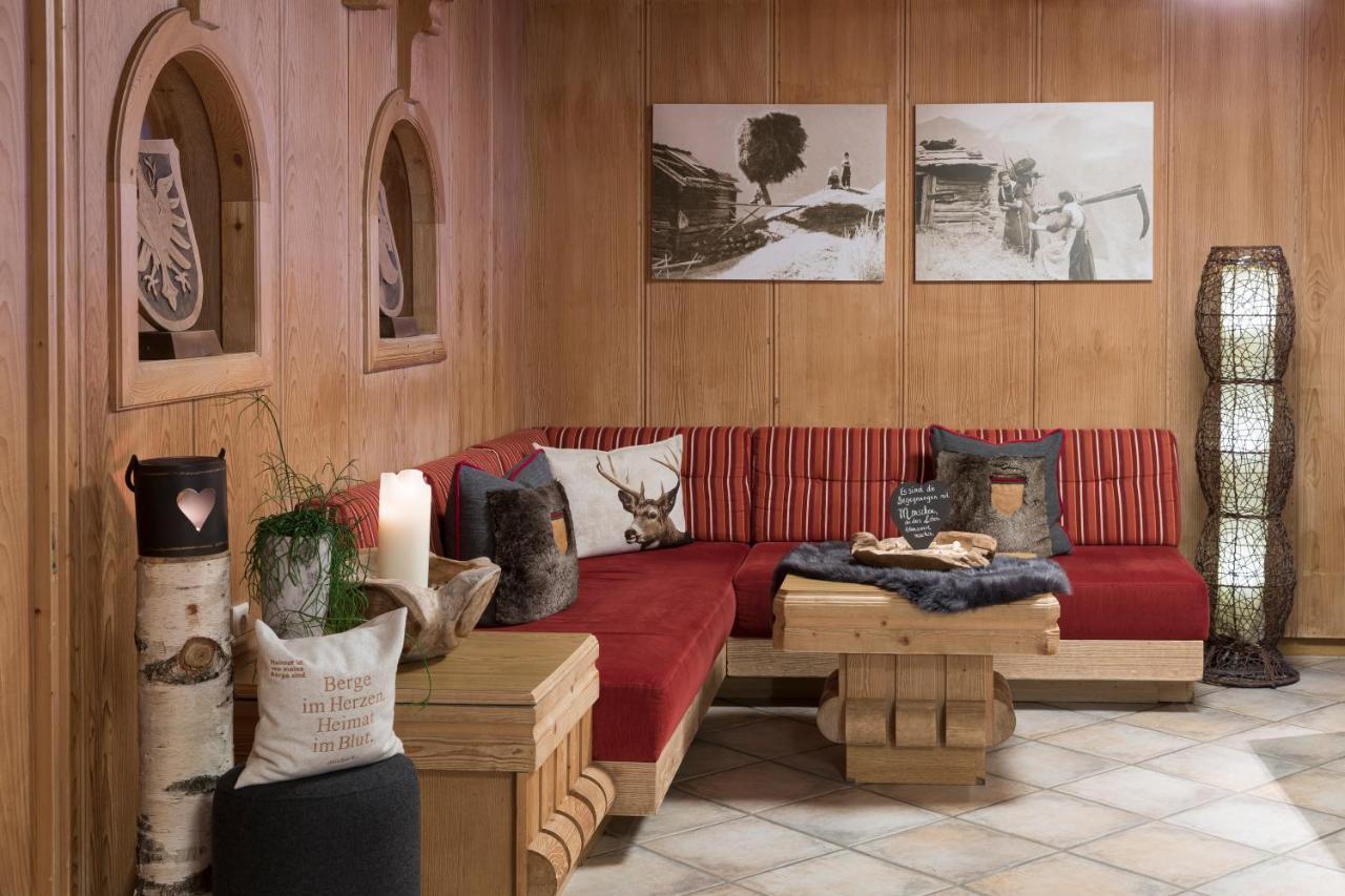 Hotel Sonnblick Санкт-Леонхард-им-Пицталь Экстерьер фото